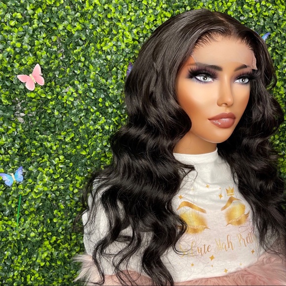 (SOLD) 4x4 lace closure wig Human Hair - Picture 6 of 7